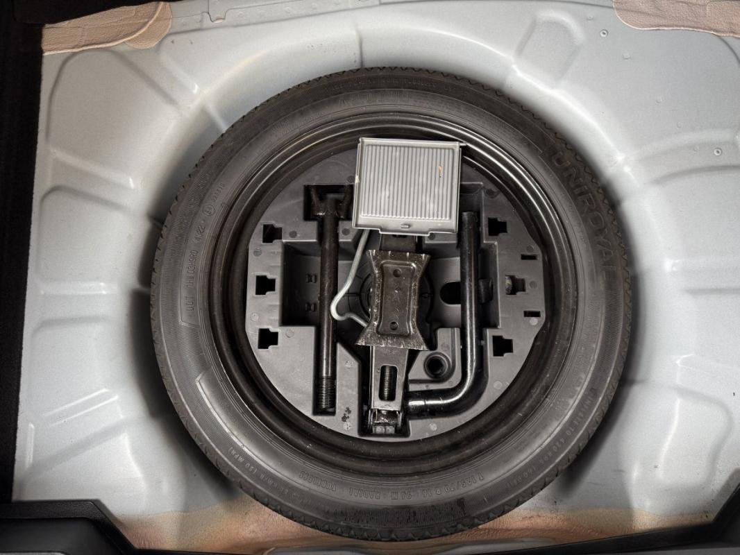 Renault Clio - Photo 24