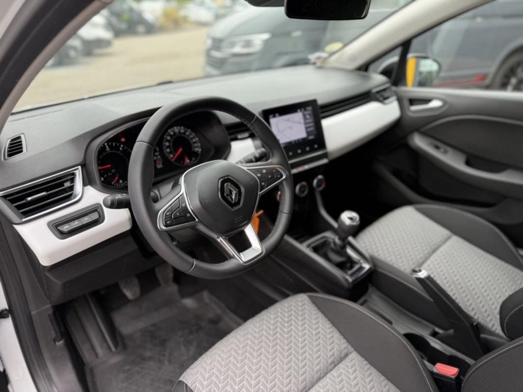 Renault Clio - Photo 9