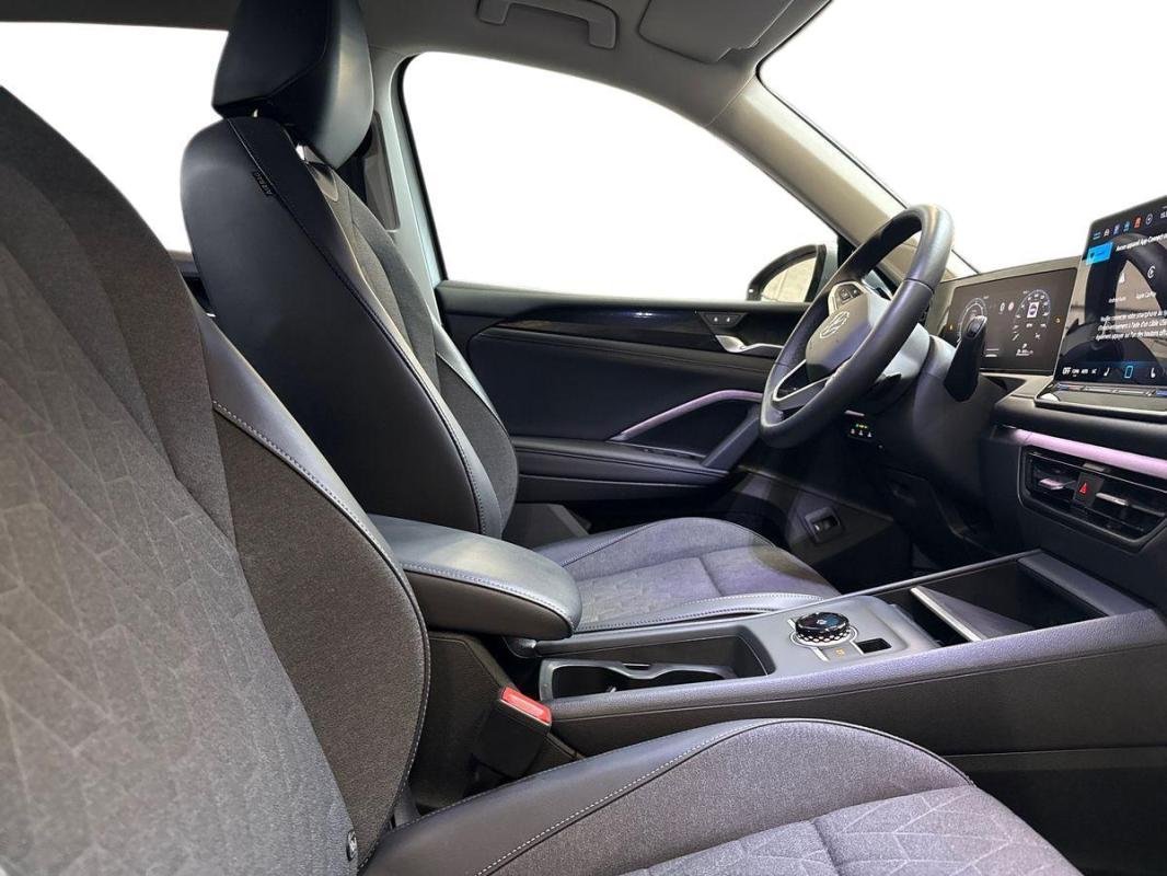 Volkswagen Tiguan - Photo 13