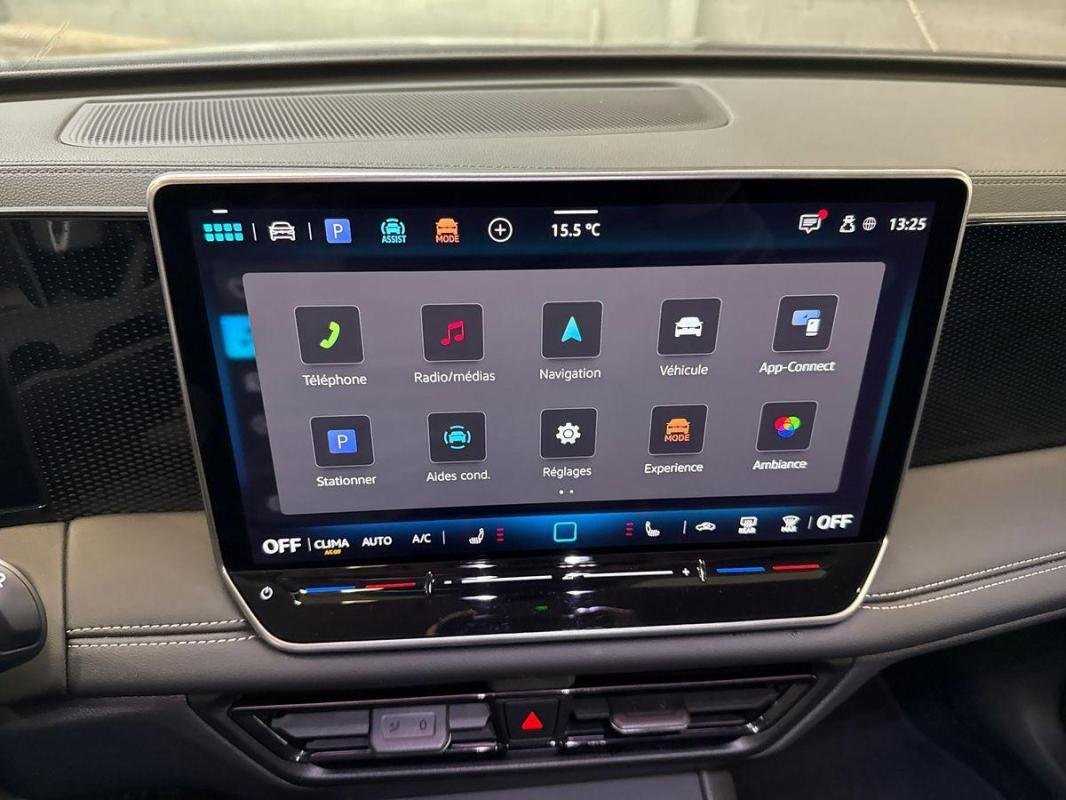 Volkswagen Tiguan - Photo 16