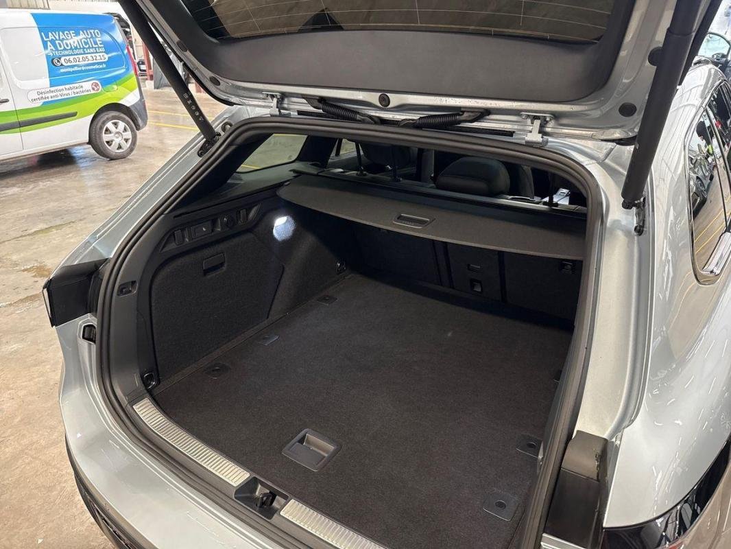 Volkswagen Passat - Photo 32