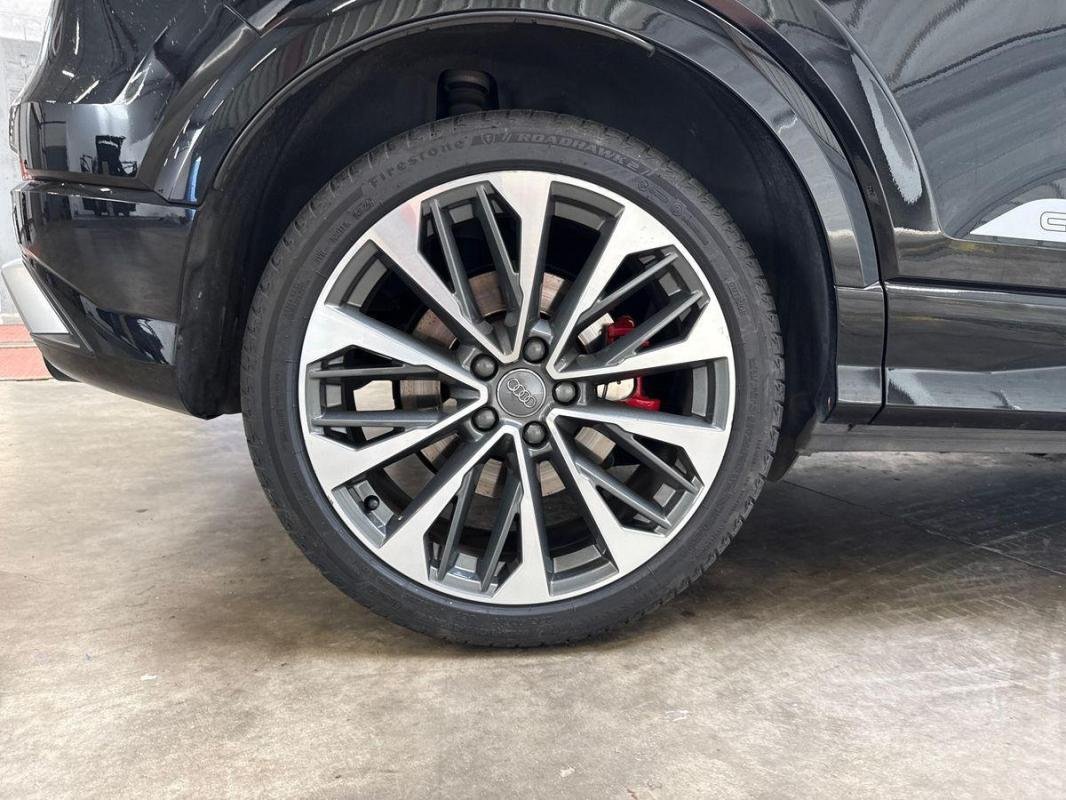 Audi SQ2 - Photo 28