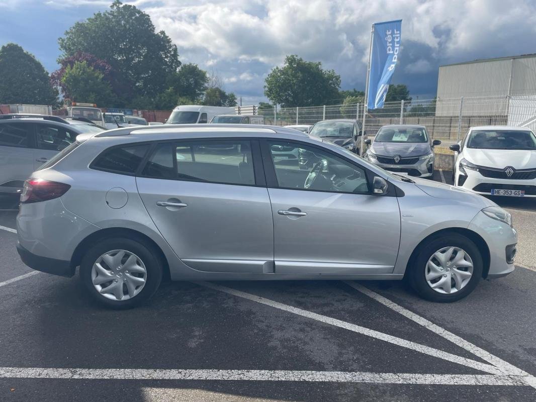Renault Mégane - Photo 3