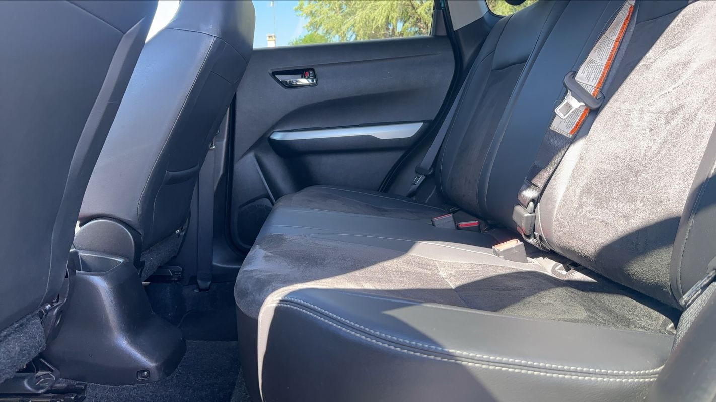Suzuki Vitara - Photo 29