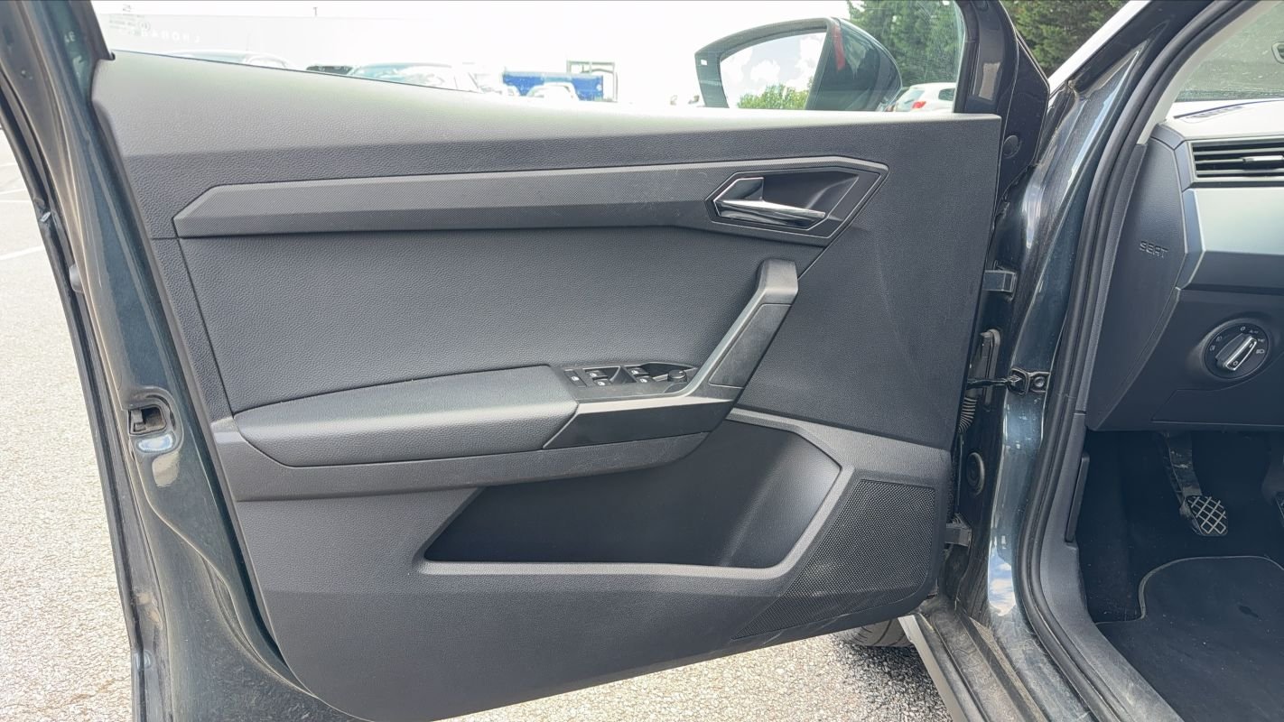 Seat Arona - Photo 7