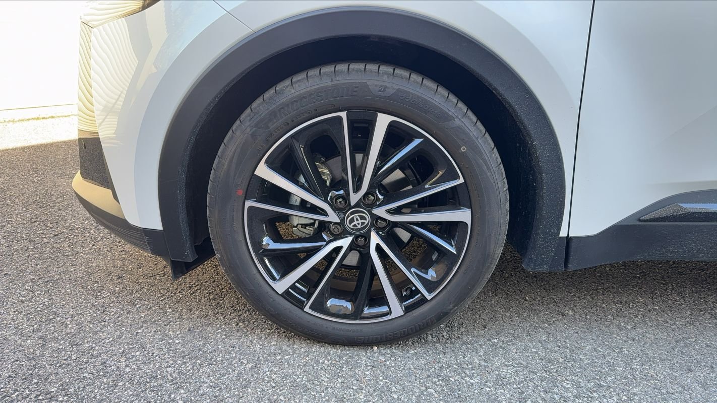 Toyota C-HR - Photo 18