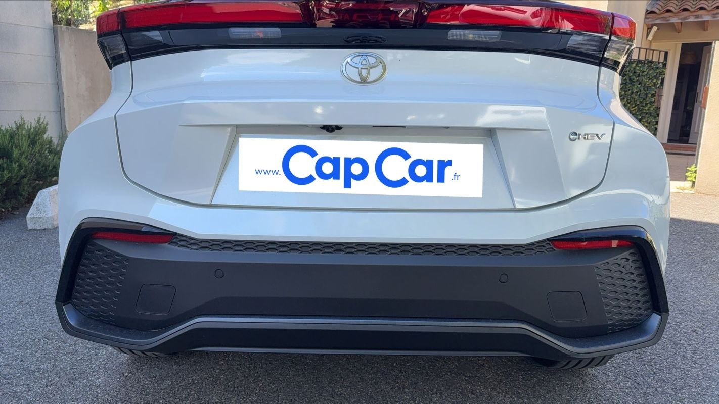 Toyota C-HR - Photo 21