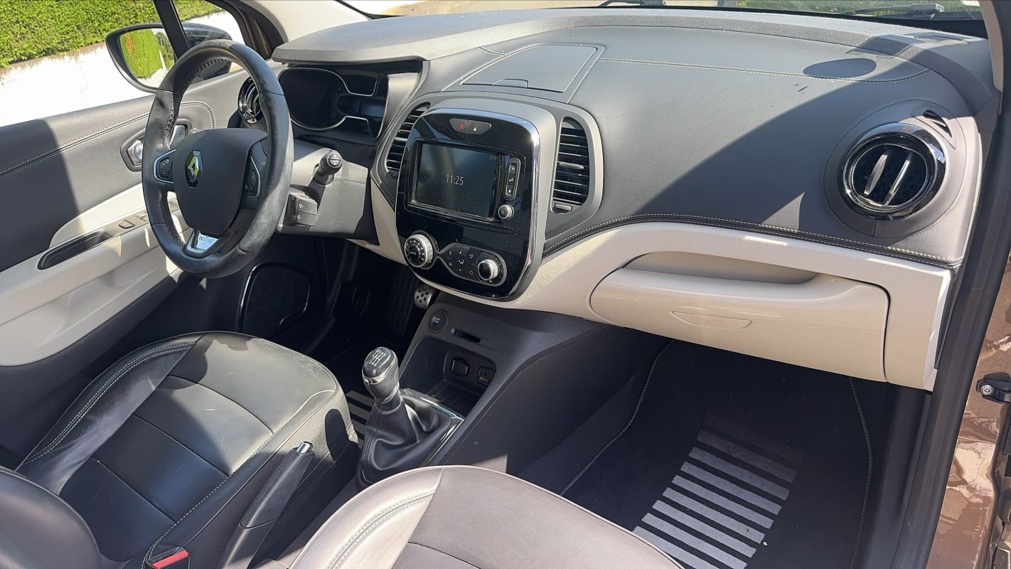 Renault Captur - Photo 10