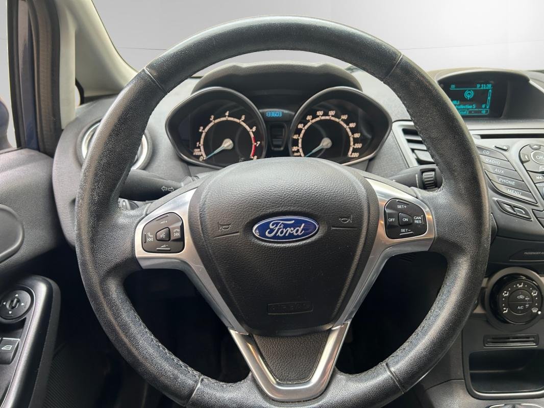 Ford Fiesta - Photo 11