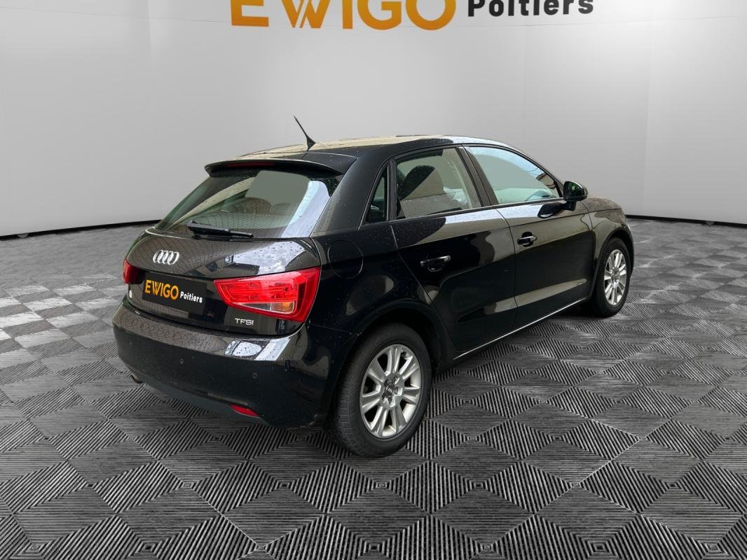 Audi A1 sportback - Photo 6