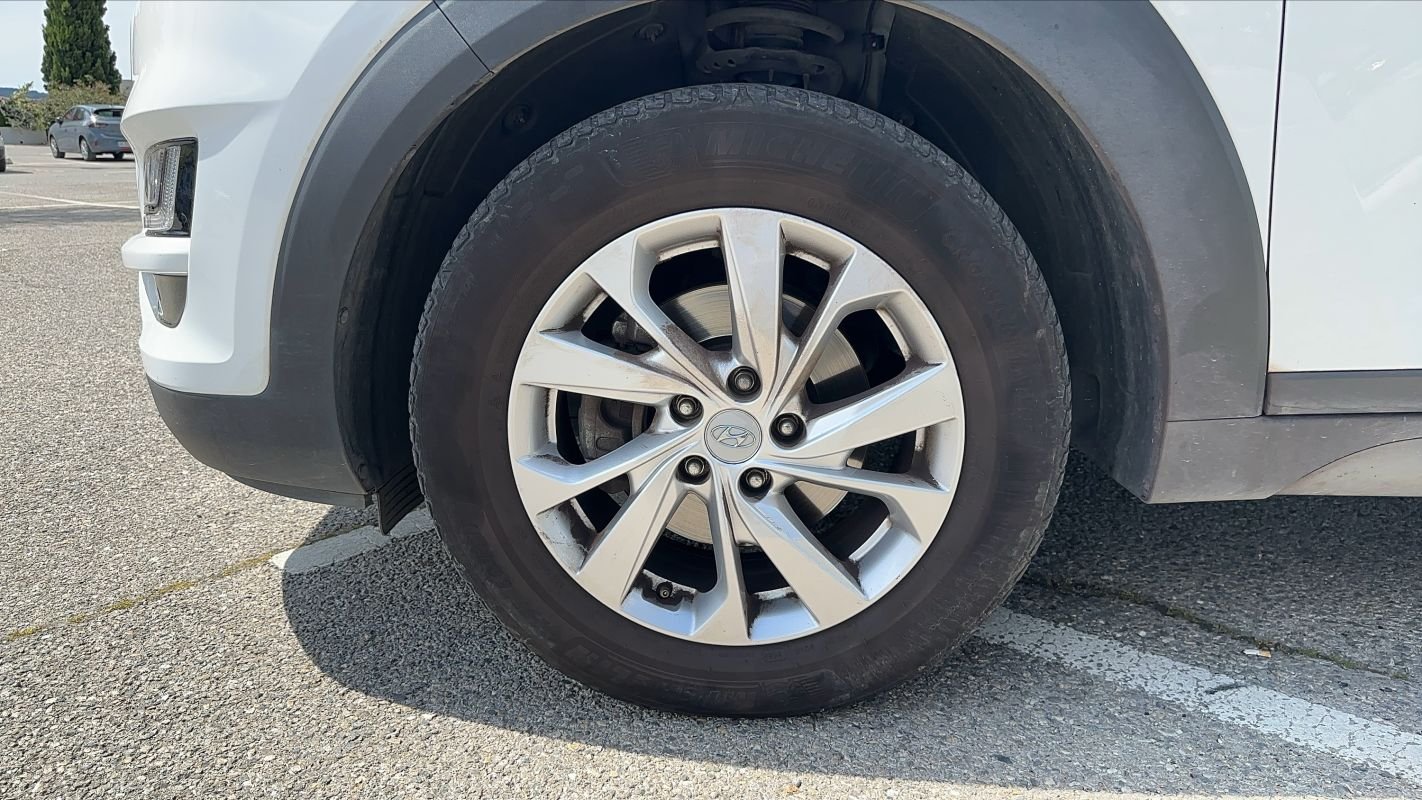 Hyundai Tucson - Photo 18