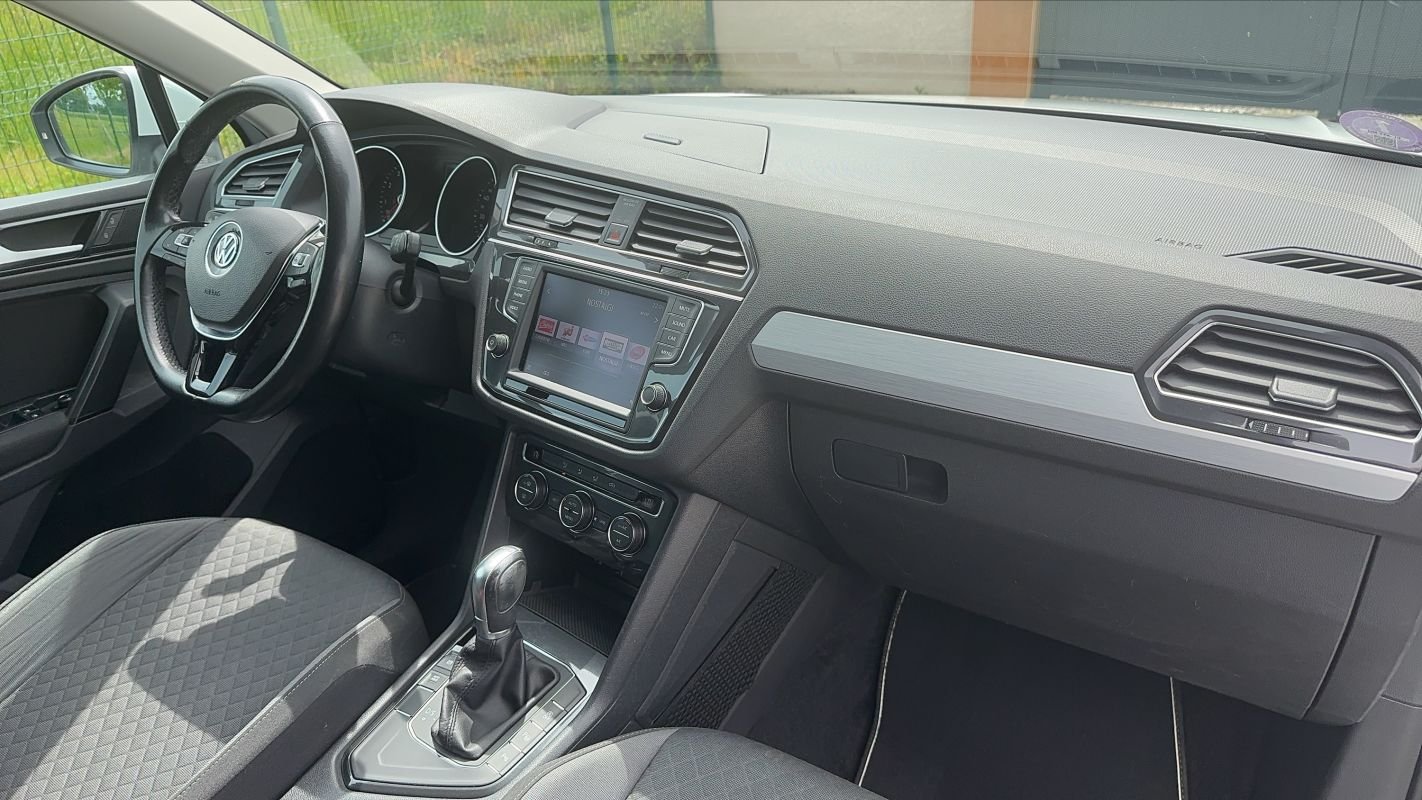Volkswagen Tiguan - Photo 10