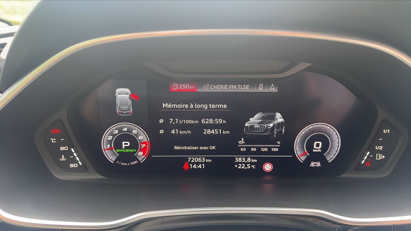Audi Q3 - Photo 12