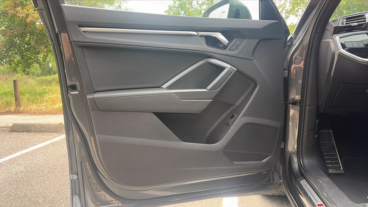 Audi Q3 - Photo 7
