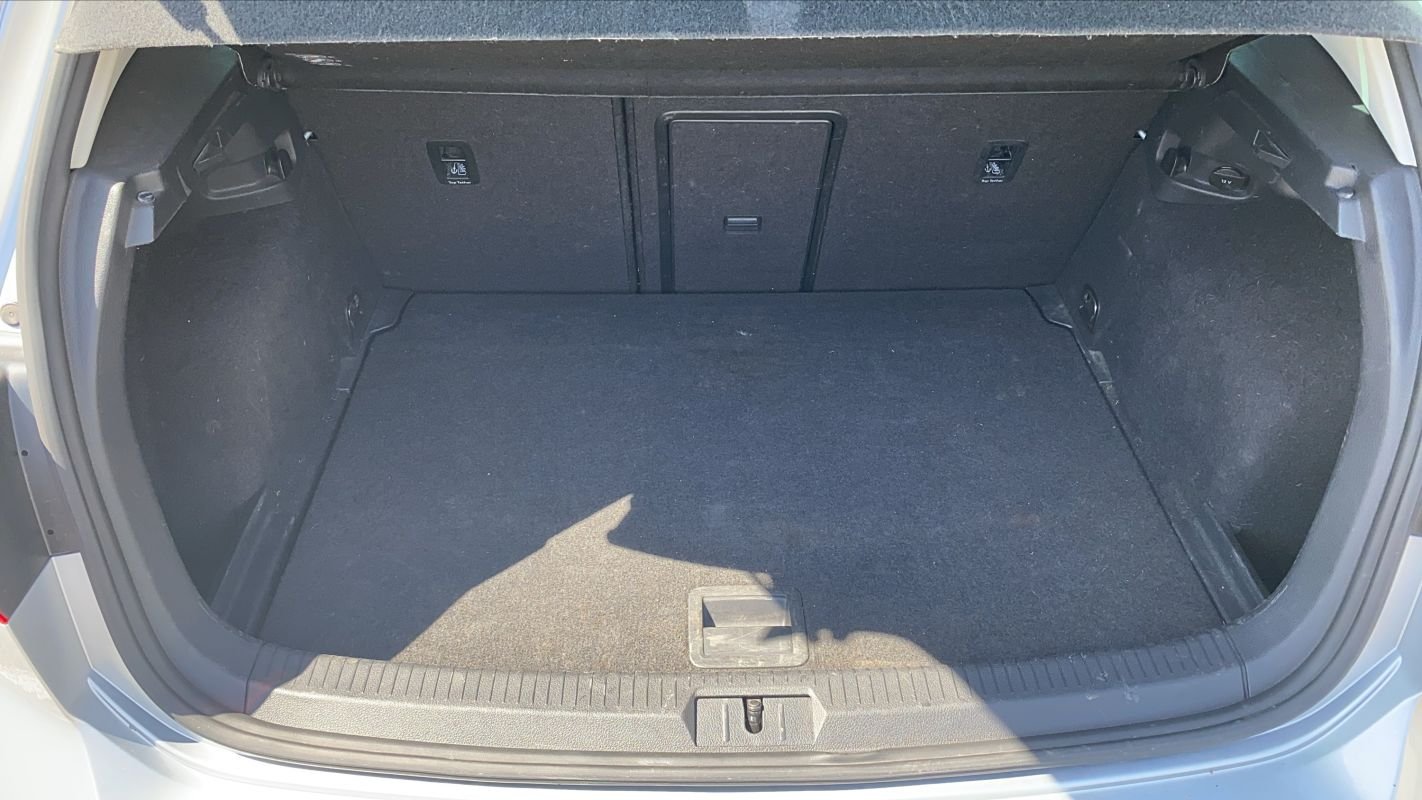 Volkswagen Golf - Photo 14