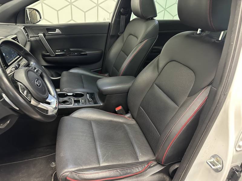 Kia Sportage - Photo 14