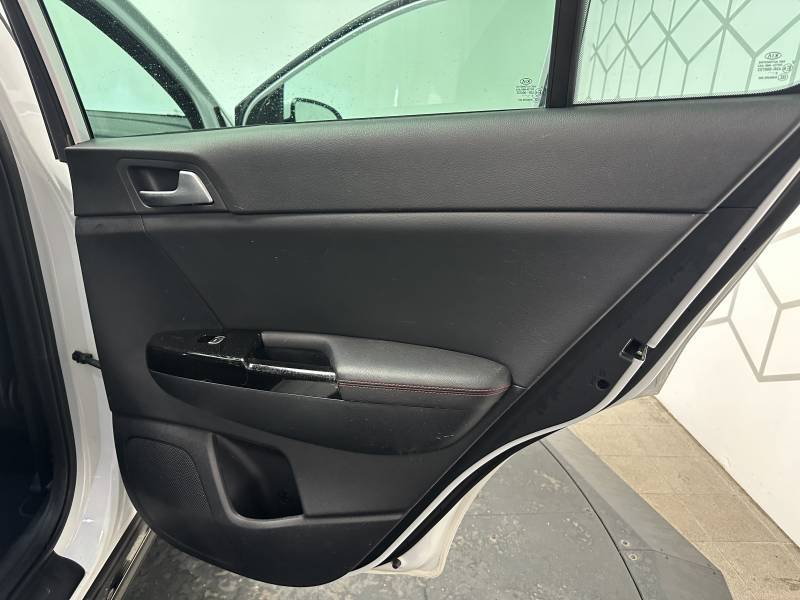Kia Sportage - Photo 37