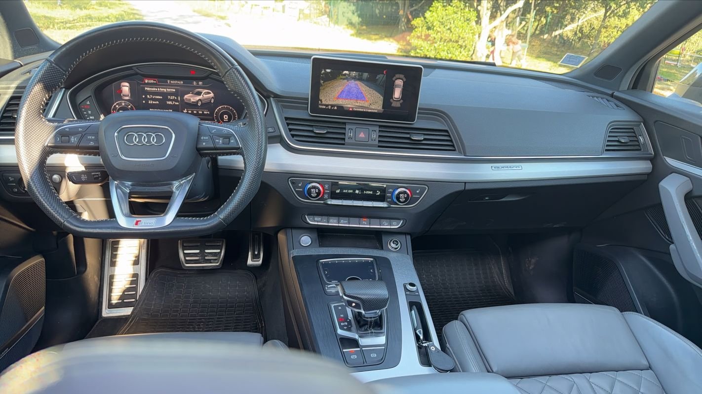 Audi Q5 - Photo 11