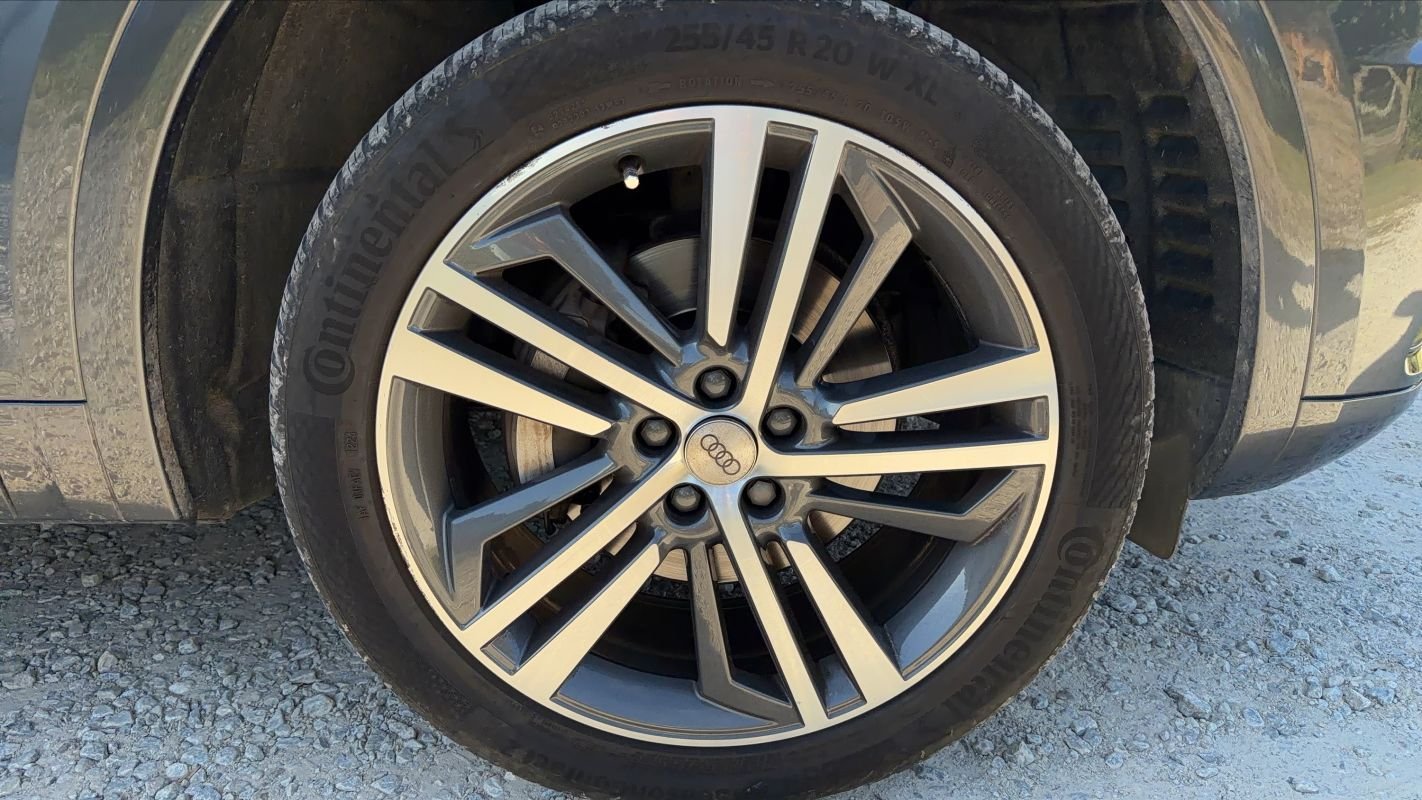 Audi Q5 - Photo 17