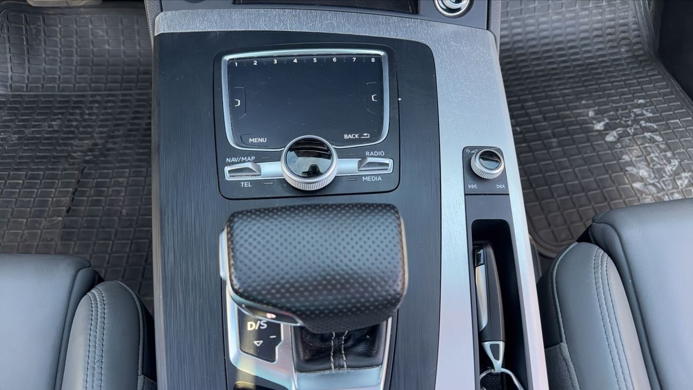 Audi Q5 - Photo 27
