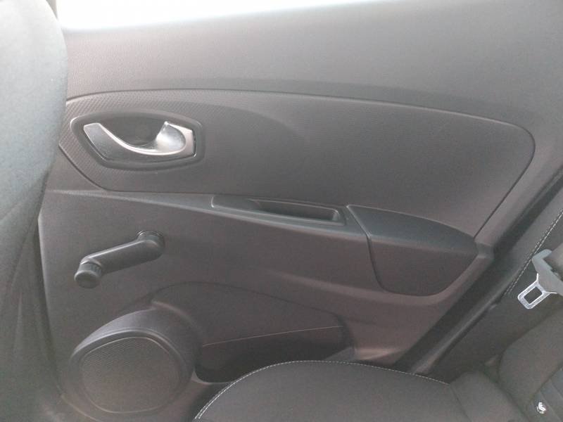 Renault Clio - Photo 27