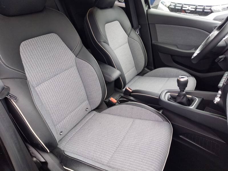 Renault Clio - Photo 12