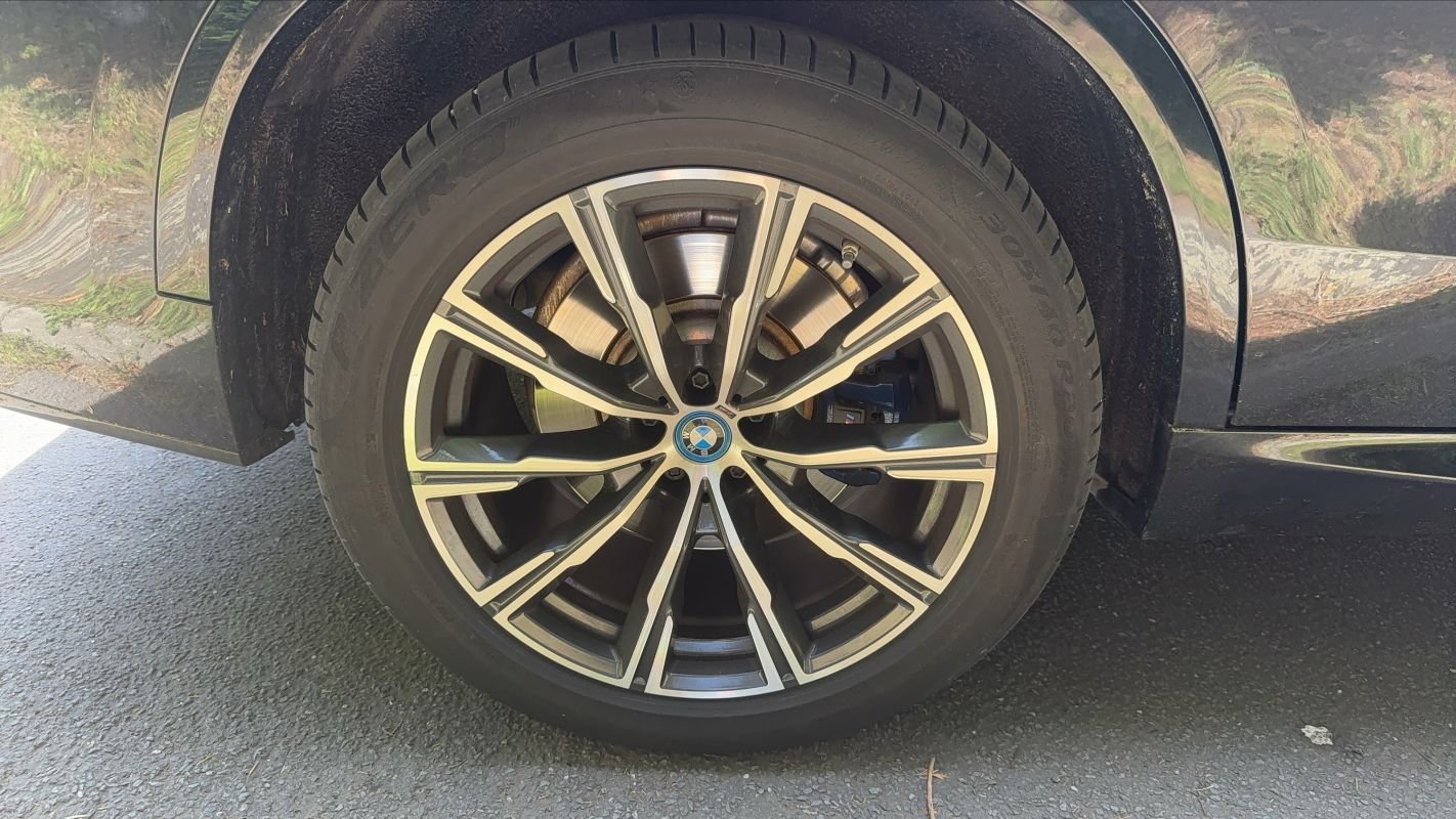 BMW X5 - Photo 16