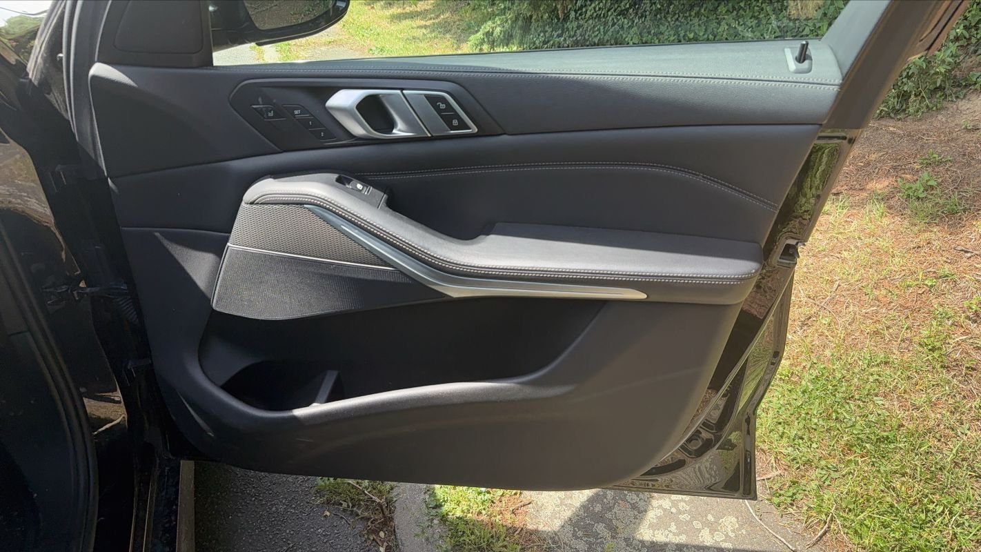 BMW X5 - Photo 23