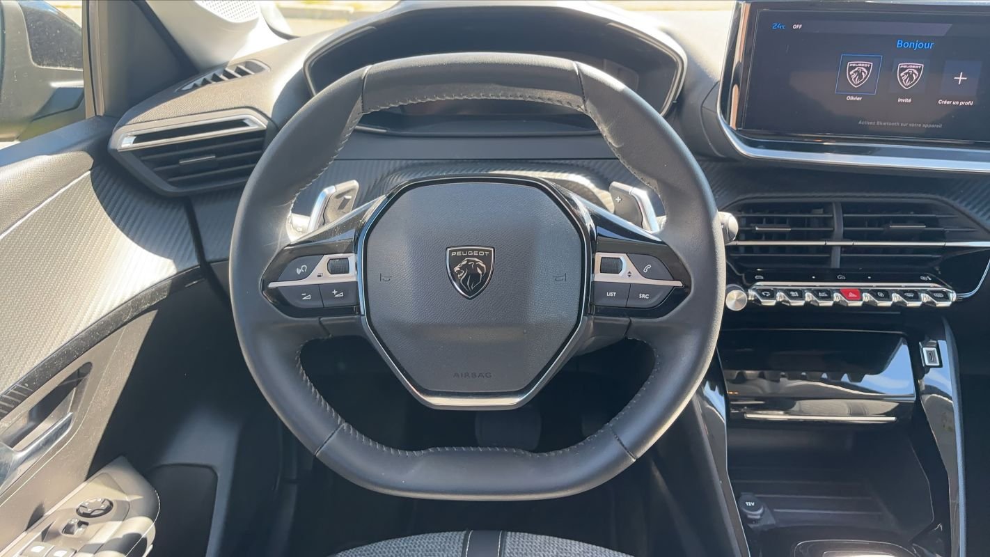 Peugeot 208 - Photo 22