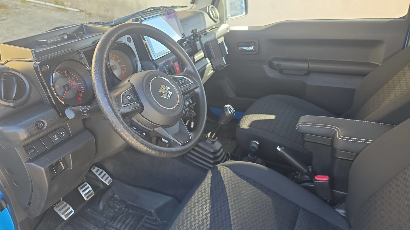 Suzuki Jimny - Photo 8