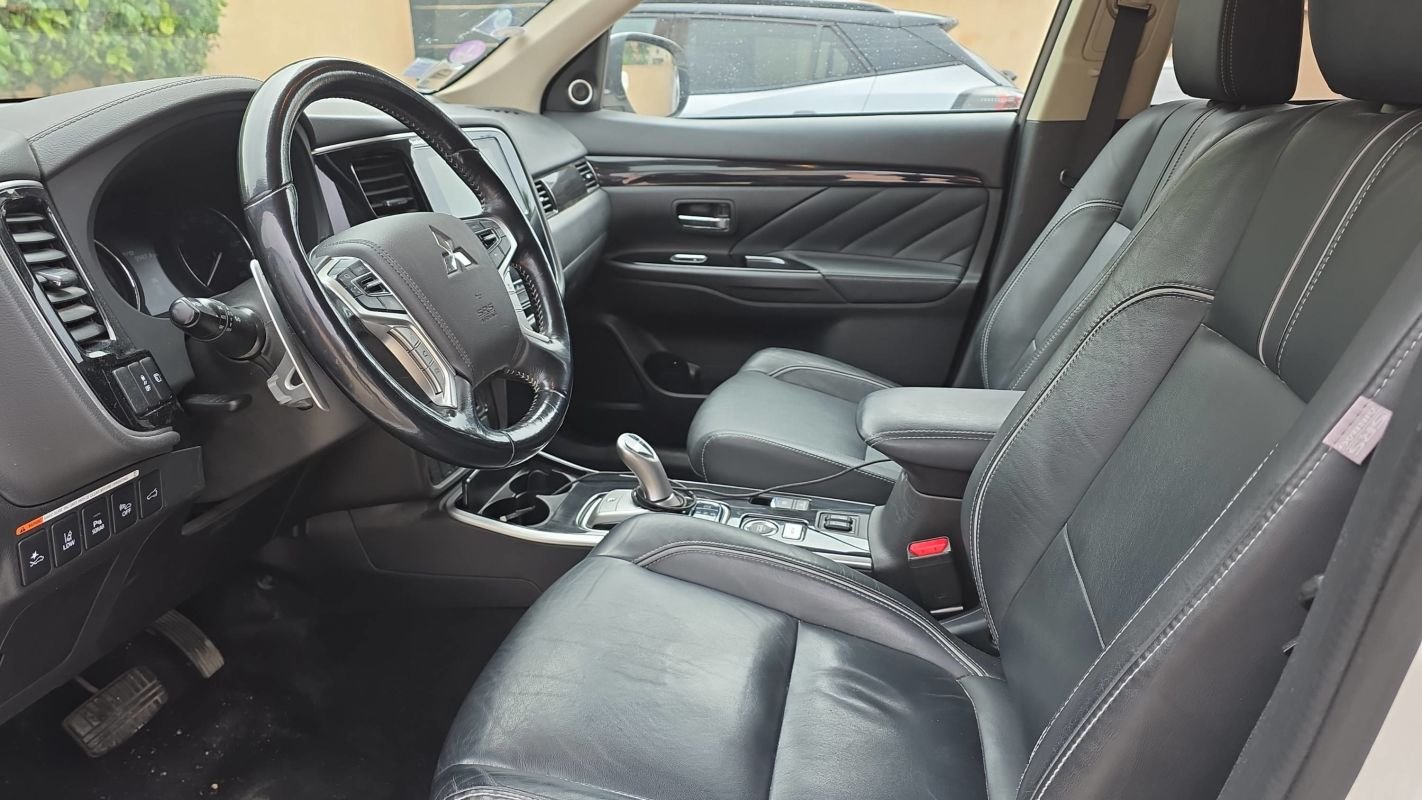 Mitsubishi Outlander - Photo 26