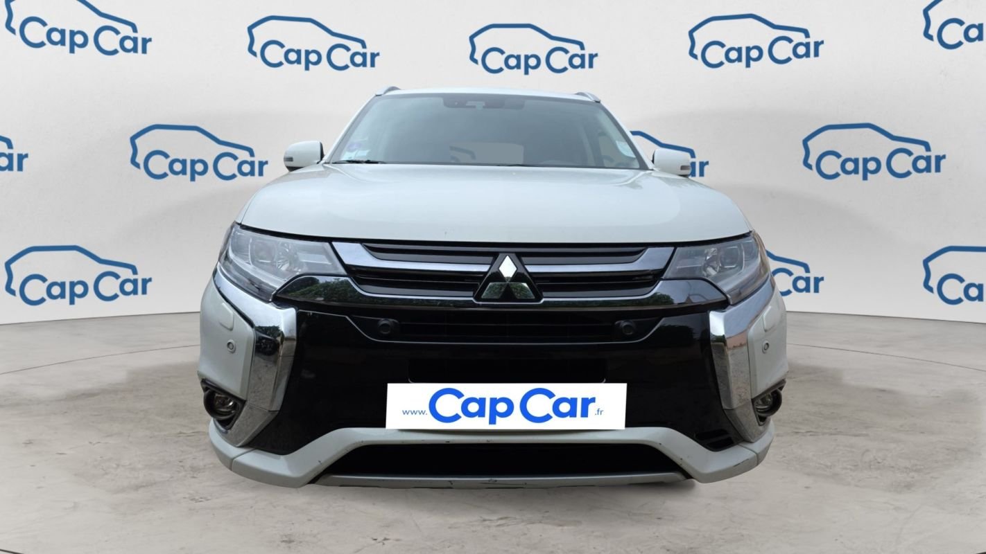 Mitsubishi Outlander - Photo 5