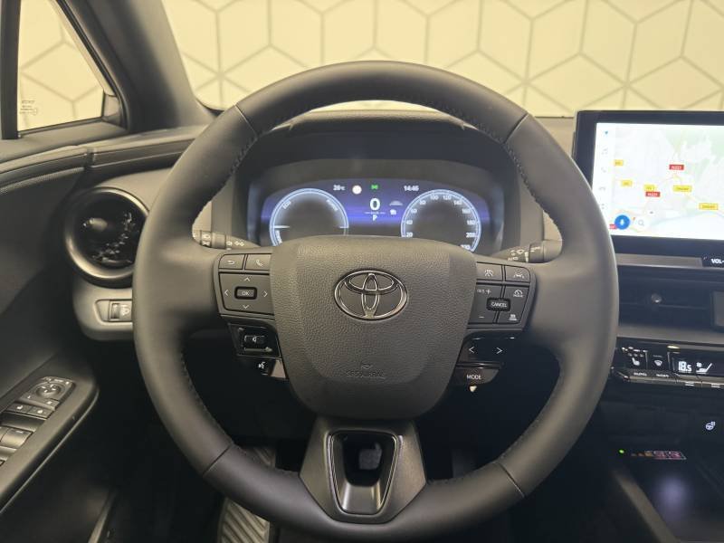 Toyota C-HR - Photo 12