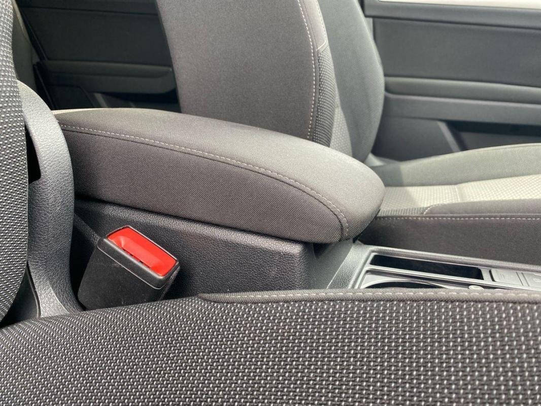 Volkswagen Touran - Photo 12