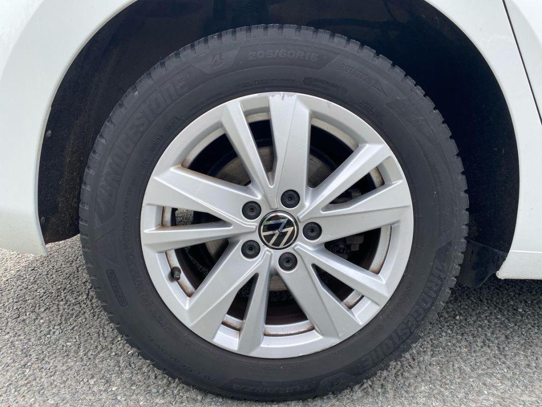 Volkswagen Touran - Photo 28