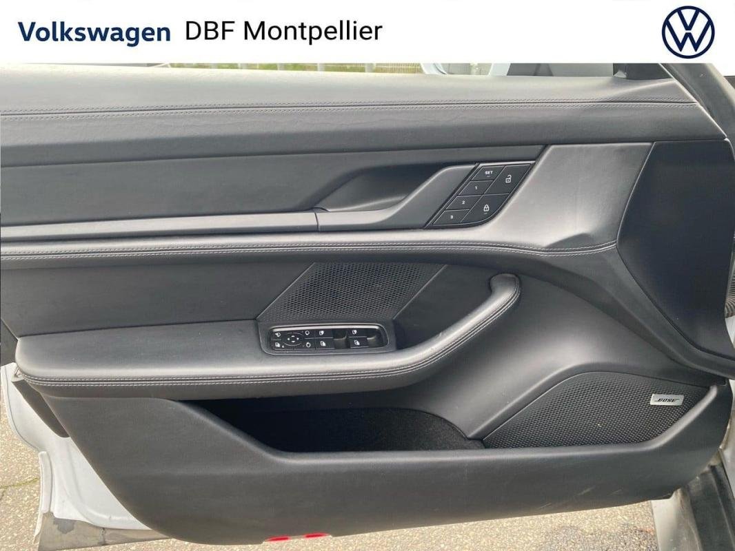 Porsche taycan - Photo 27