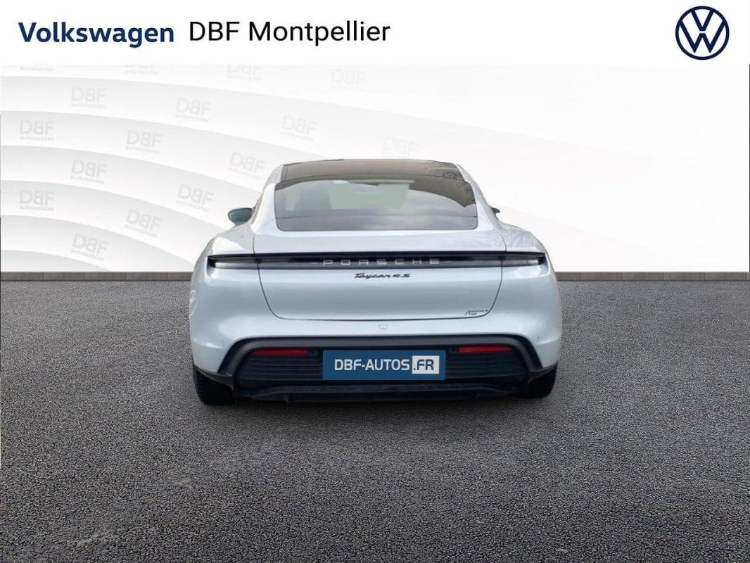 Porsche taycan - Photo 4