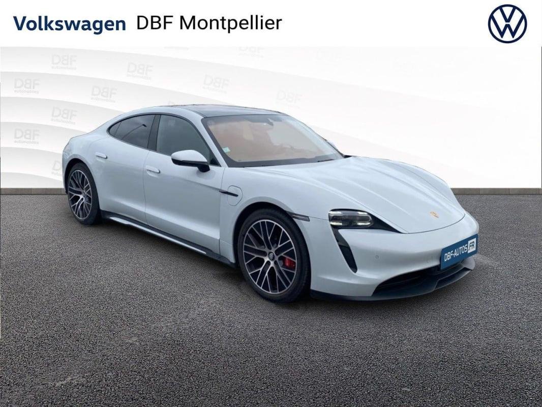 Porsche taycan - Photo 6