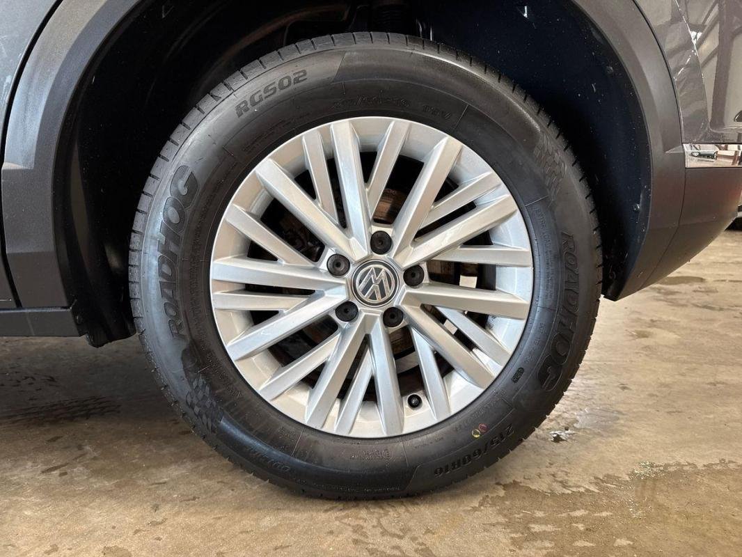 Volkswagen T-Roc - Photo 28