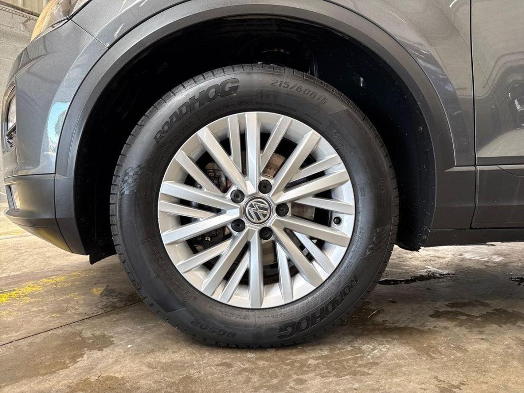 Volkswagen T-Roc - Photo 29