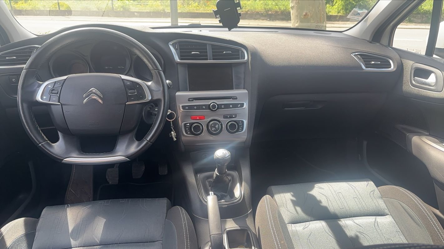 Citroën C4 - Photo 11