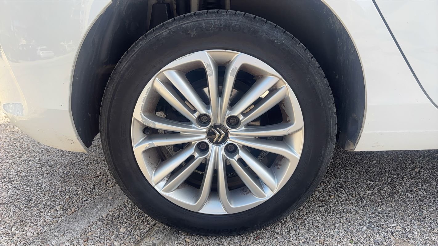 Citroën C4 - Photo 16
