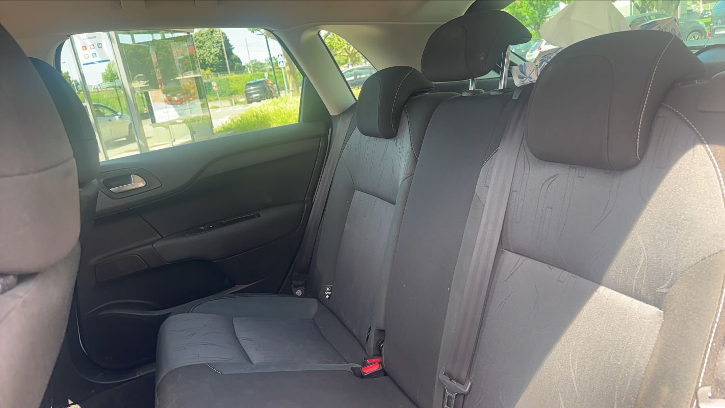 Citroën C4 - Photo 9
