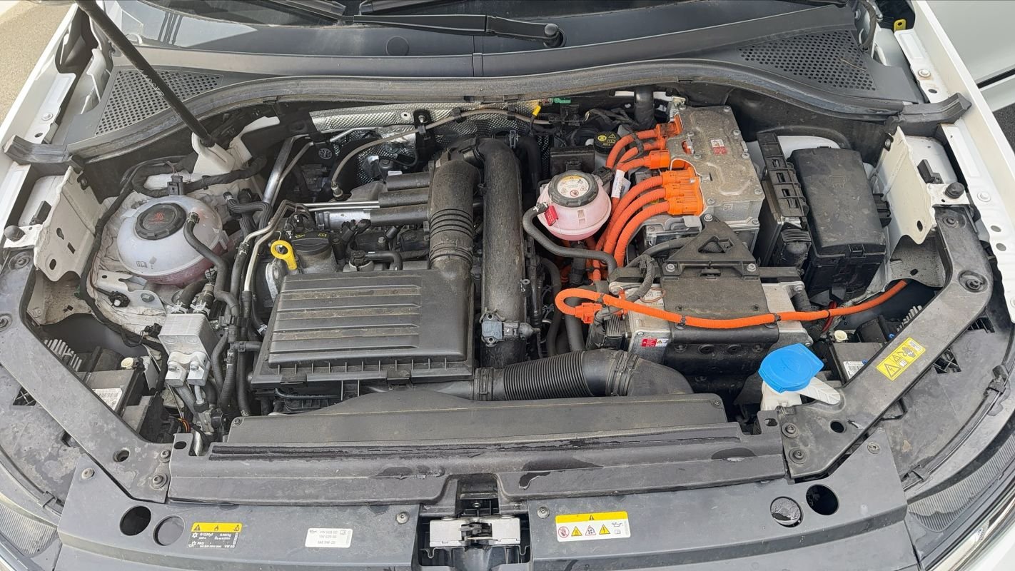 Volkswagen Tiguan - Photo 15