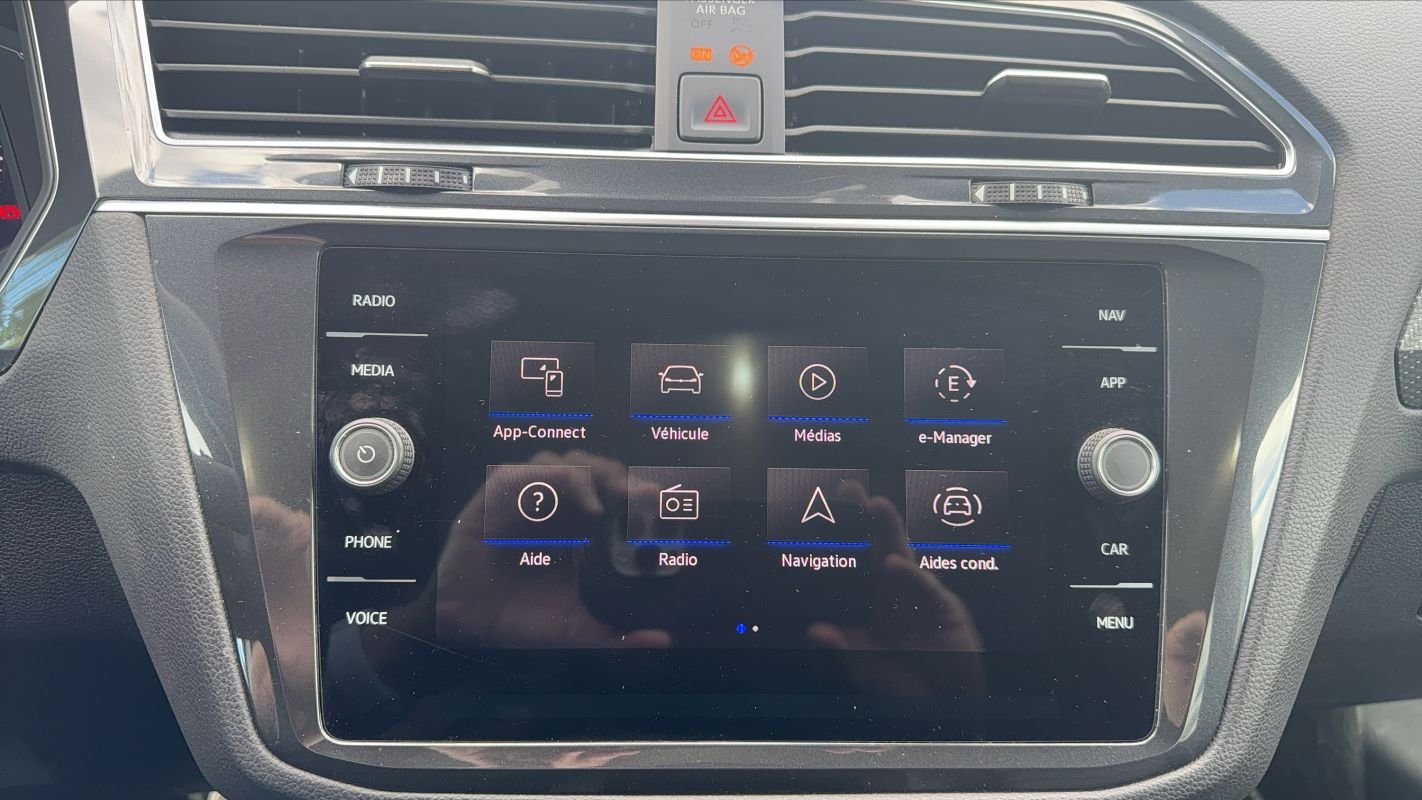 Volkswagen Tiguan - Photo 24