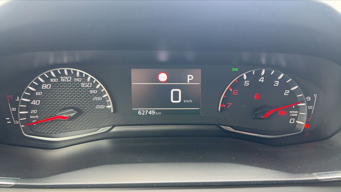 Peugeot 2008 - Photo 12