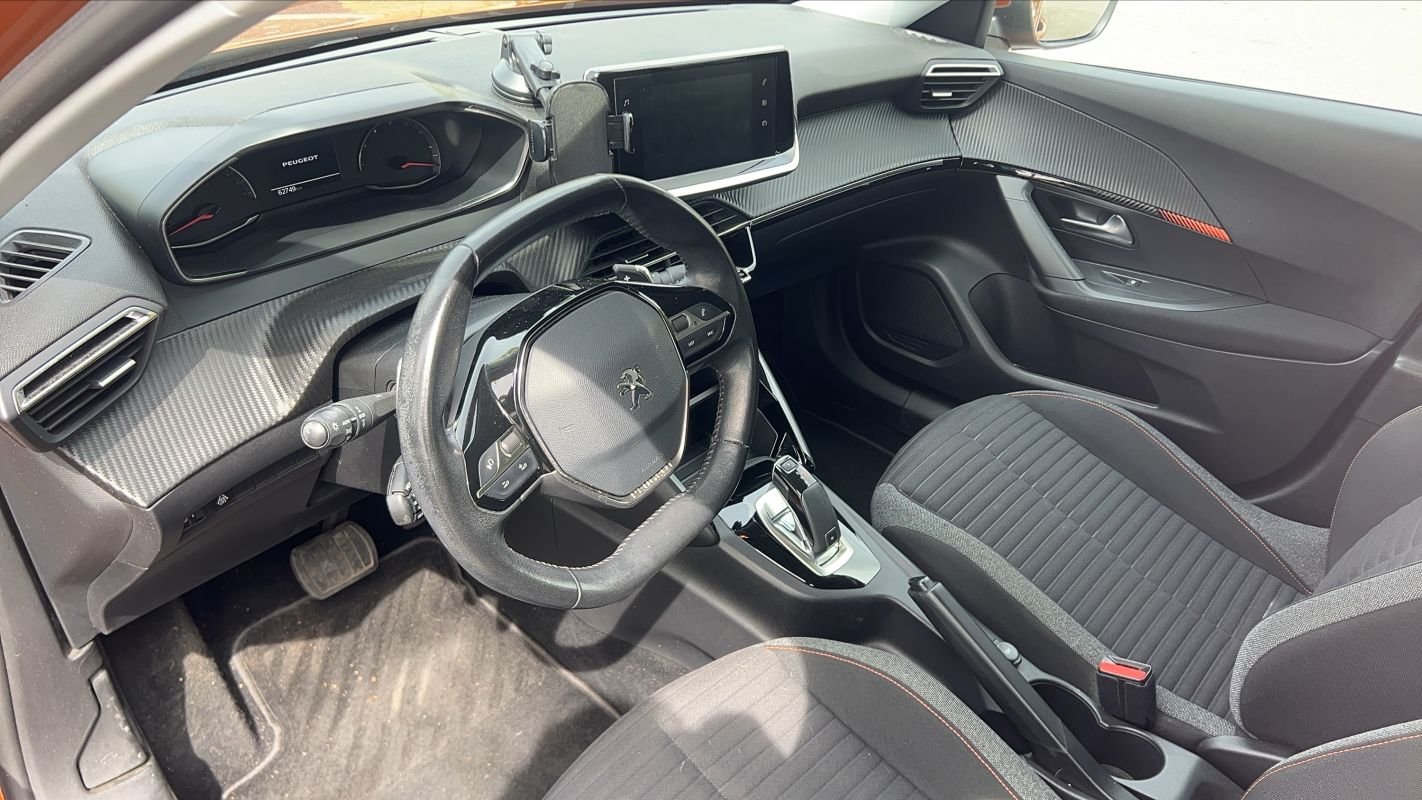 Peugeot 2008 - Photo 8