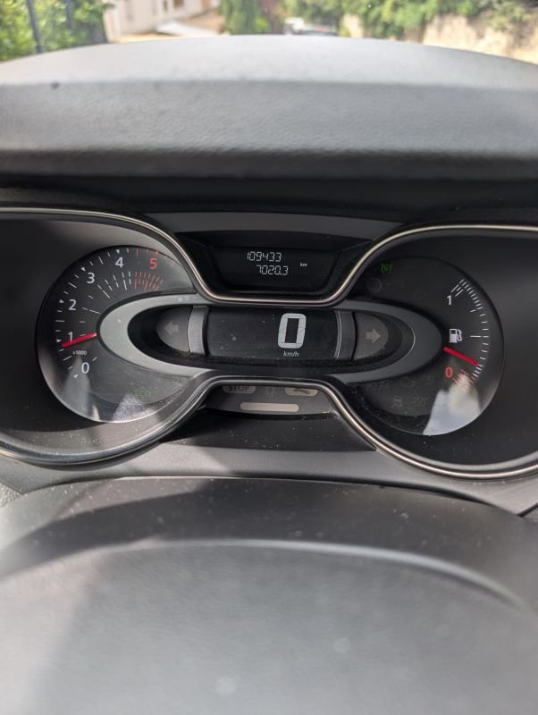Renault Captur - Photo 12