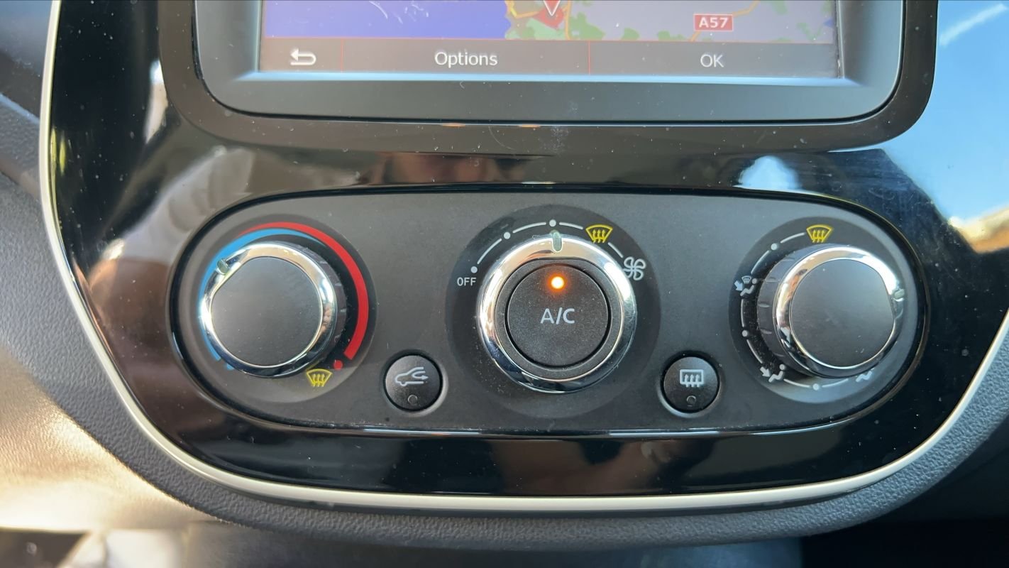 Renault Captur - Photo 28