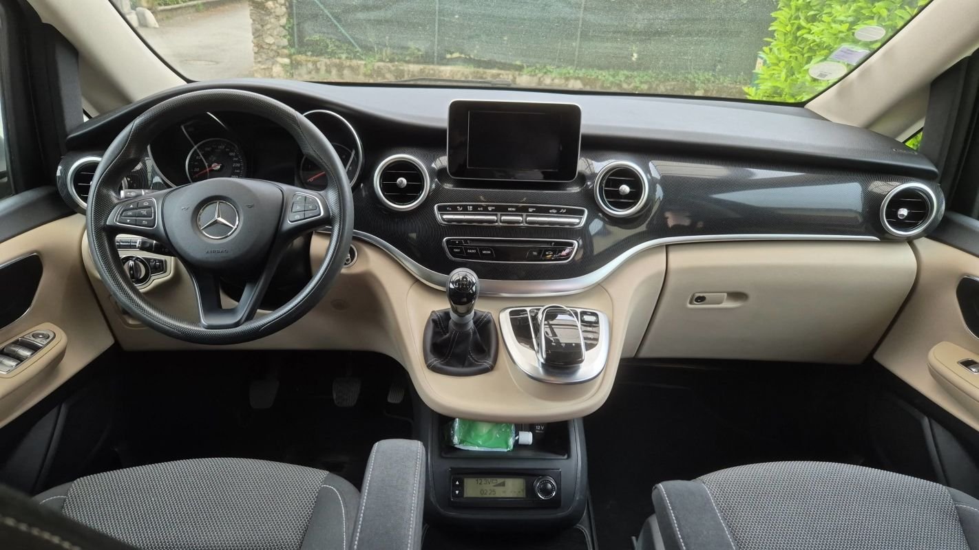 Mercedes Classe V - Photo 11
